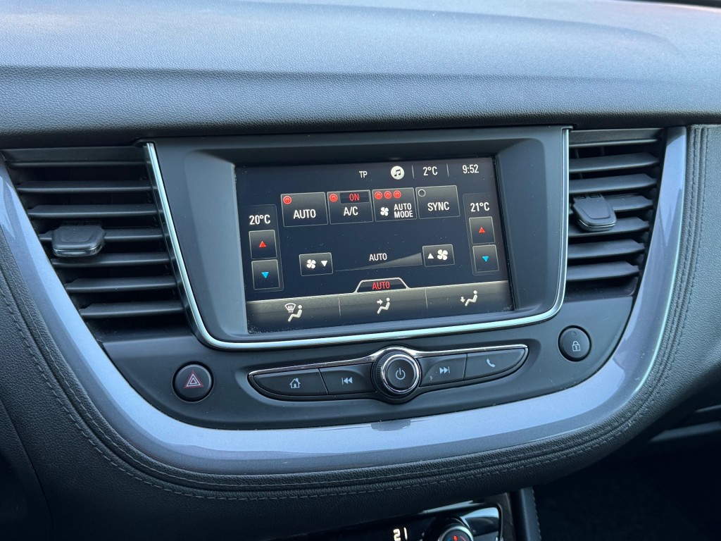 OPEL-GRANDLAND X-1.2 Turbo Edition 130pk - camera - navi - stuur verwarming