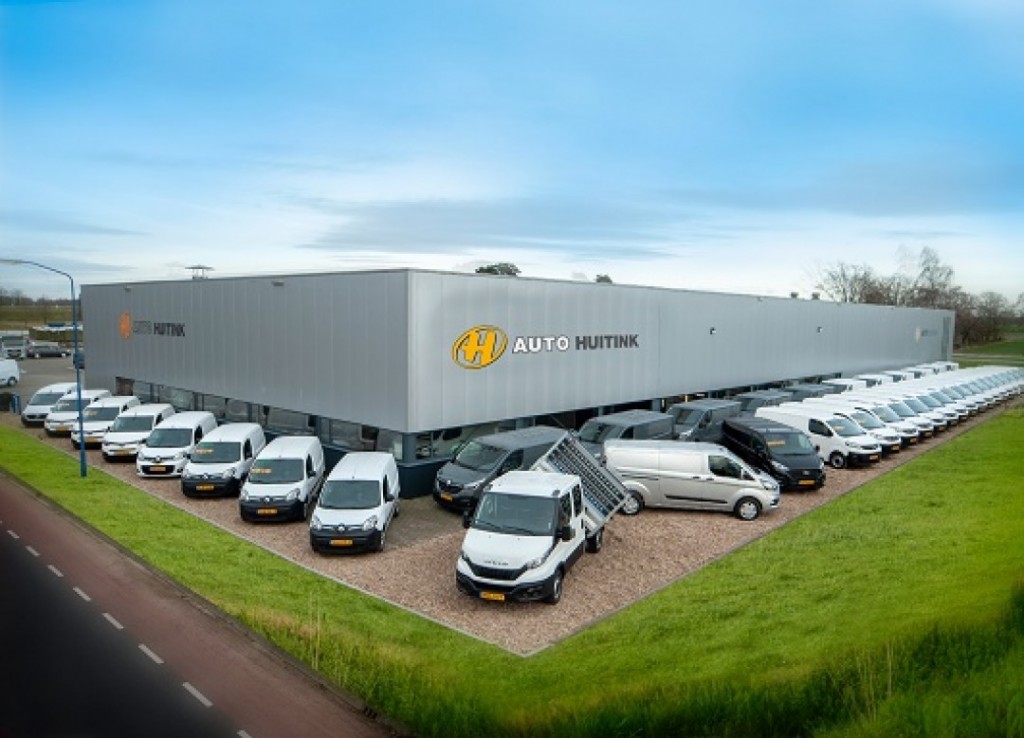 OPEL-GRANDLAND X-1.2 Turbo Edition 130pk - camera - navi - stuur verwarming