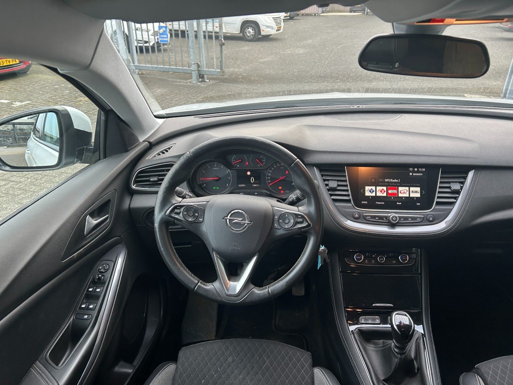 OPEL-GRANDLAND X-1.2 TURBO BUSINESS EDITION