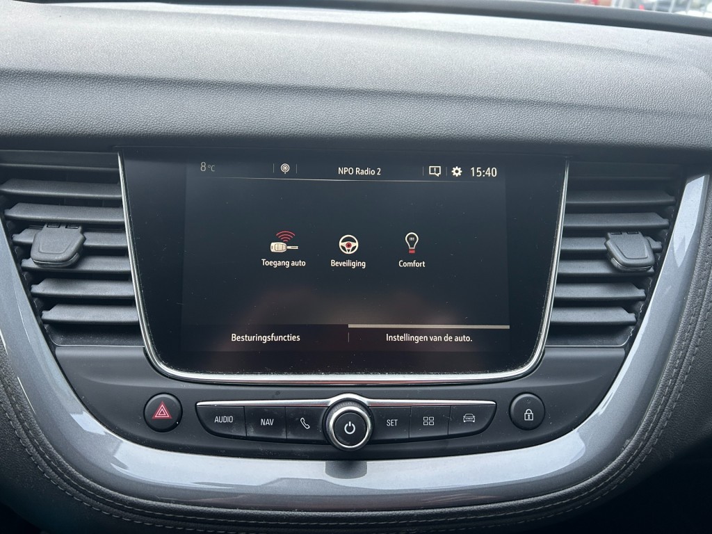 OPEL-GRANDLAND X-1.2 TURBO BUSINESS EDITION