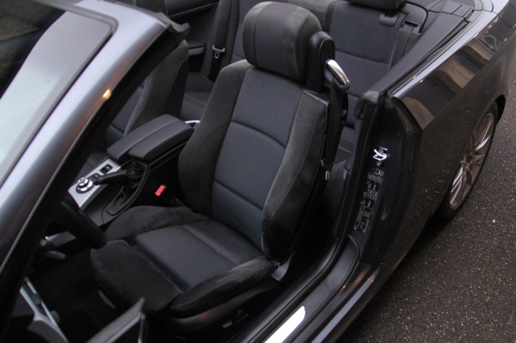 BMW-3-SERIE-330i High. Ex. M pakket Automaat / top staat / volledige historie