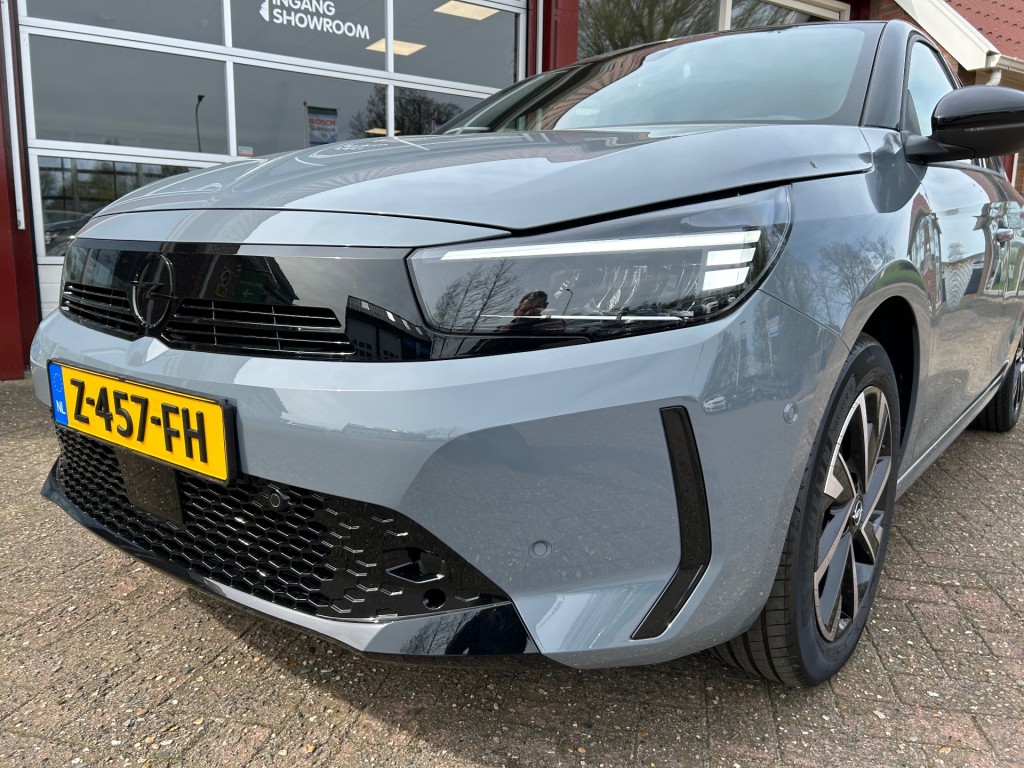 OPEL-CORSA-GS 1.2 TURBO 100PK CAMERA/LED KOPLAMPEN/NAVIA VIA APPLE&ANDROID/