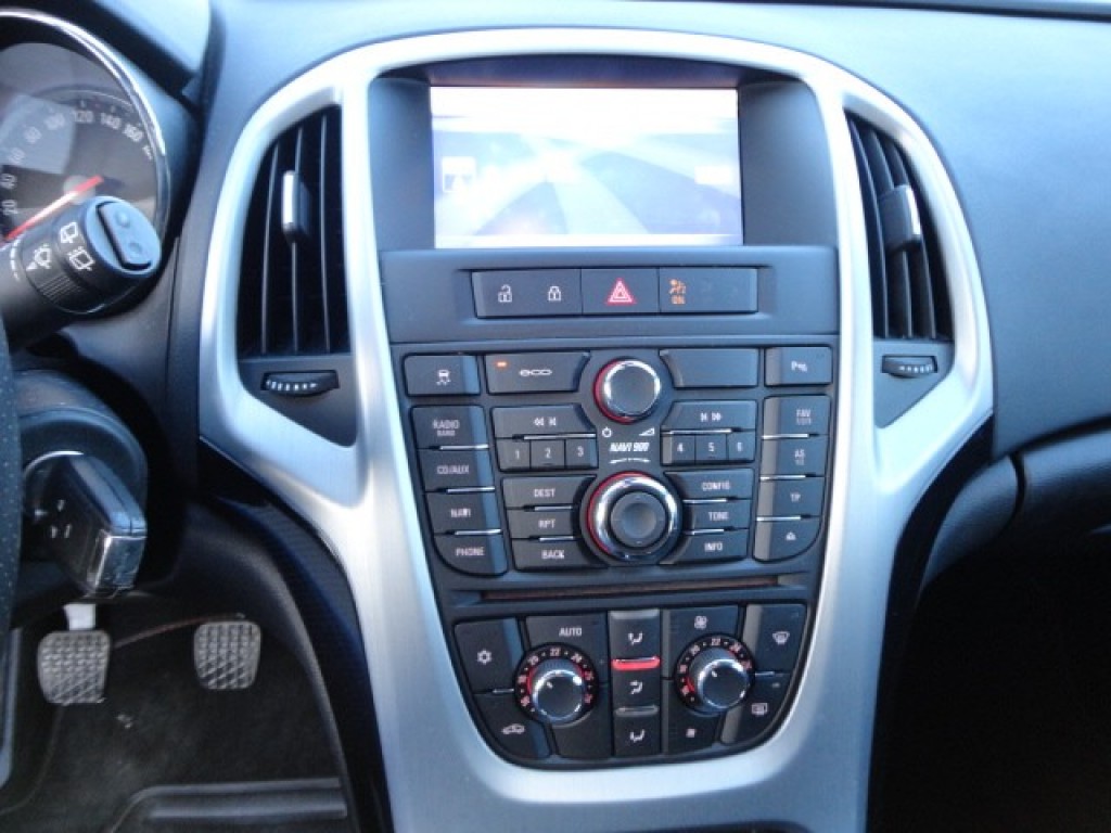 OPEL-ASTRA-1.4 Turbo Sport140PK Navi ,Pdc V-A ,Lmv