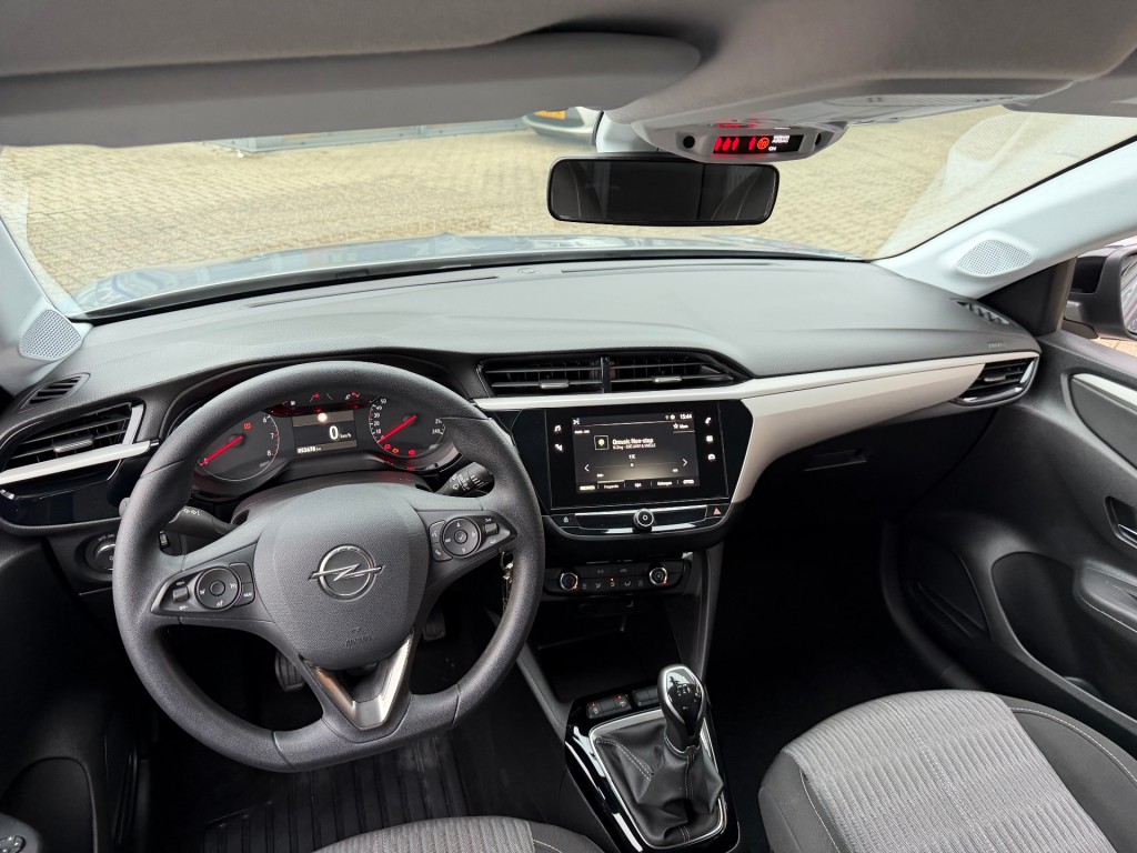 OPEL-CORSA-1.2 EDITION NAVI AIRCO CRUISE CONTROL