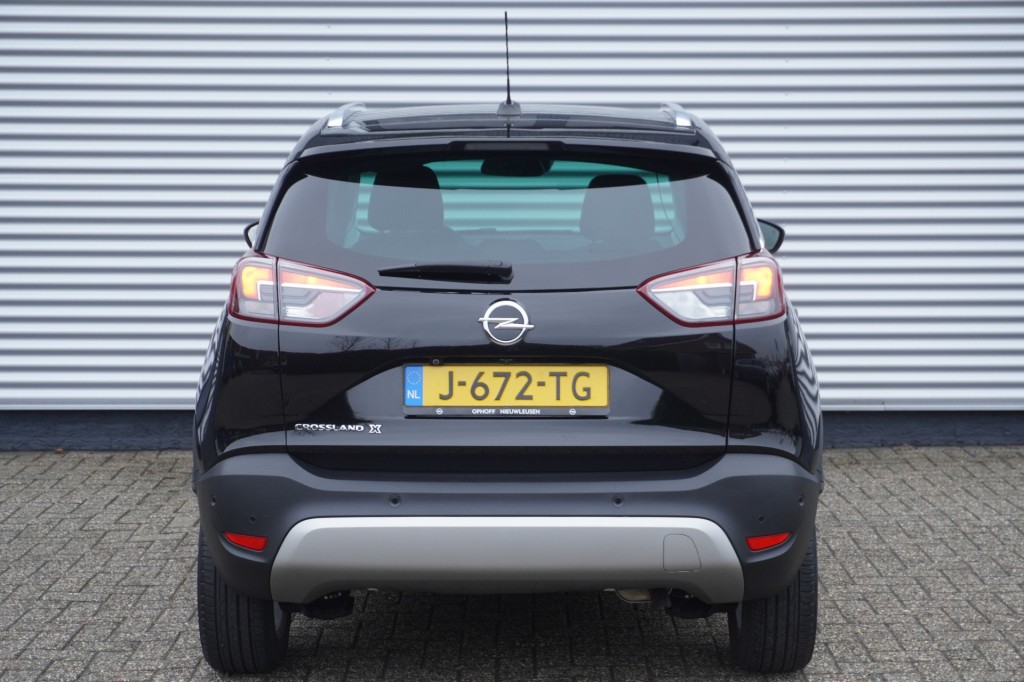 OPEL-CROSSLAND X-1.2 Turbo 110pk Innovation / Camera / Stoel- en stuurverwarming / Navi