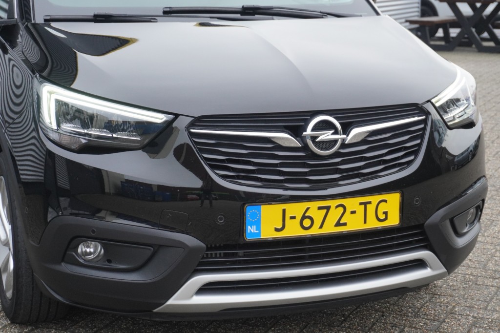 OPEL-CROSSLAND X-1.2 Turbo 110pk Innovation / Camera / Stoel- en stuurverwarming / Navi