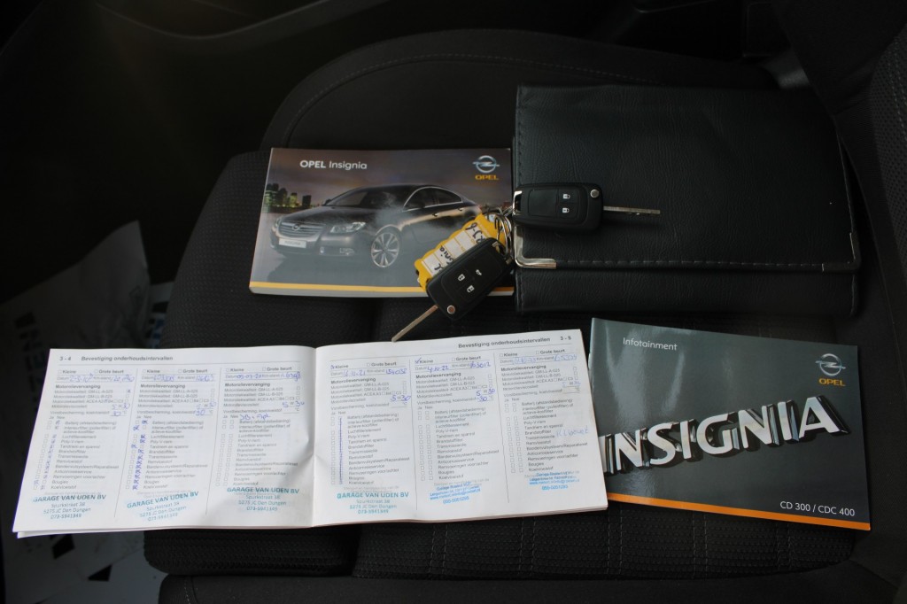 OPEL-INSIGNIA-1.6 T 179pk Sport 4-drs ECC/Cruise/PDC/Bluetooth/Trekhaak