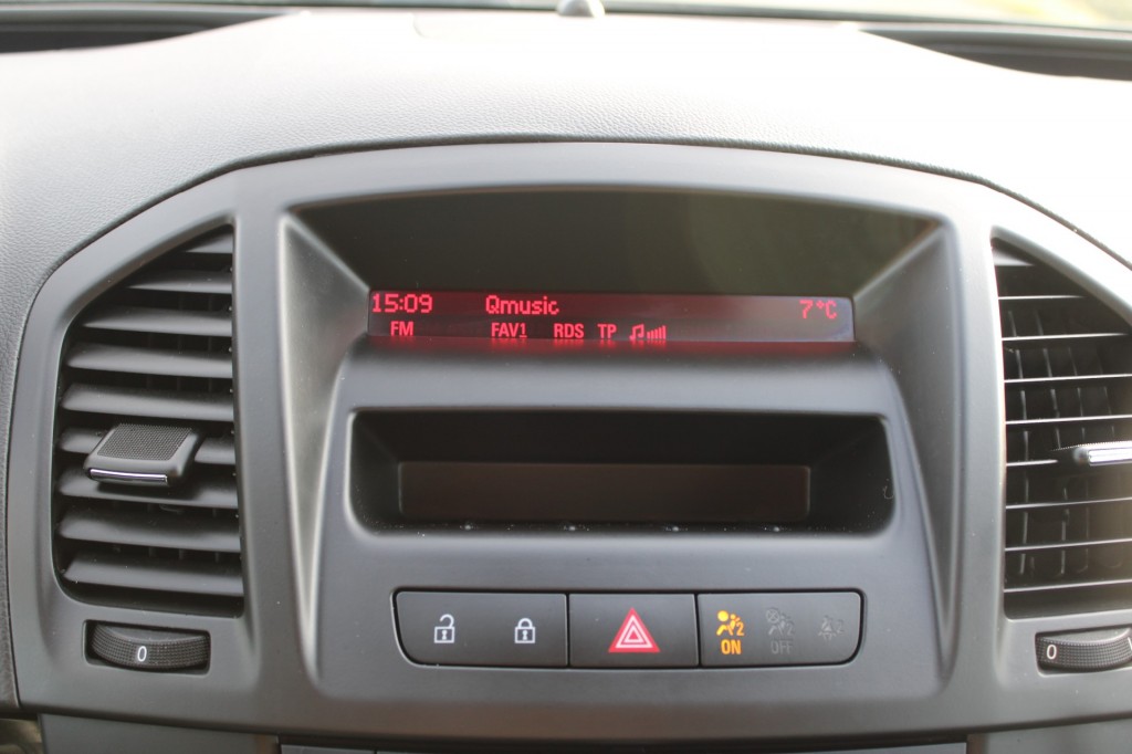 OPEL-INSIGNIA-1.6 T 179pk Sport 4-drs ECC/Cruise/PDC/Bluetooth/Trekhaak