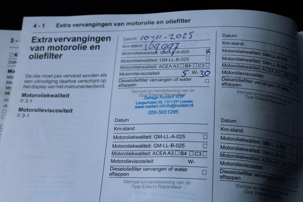 OPEL-INSIGNIA-1.6 T 179pk Sport 4-drs ECC/Cruise/PDC/Bluetooth/Trekhaak