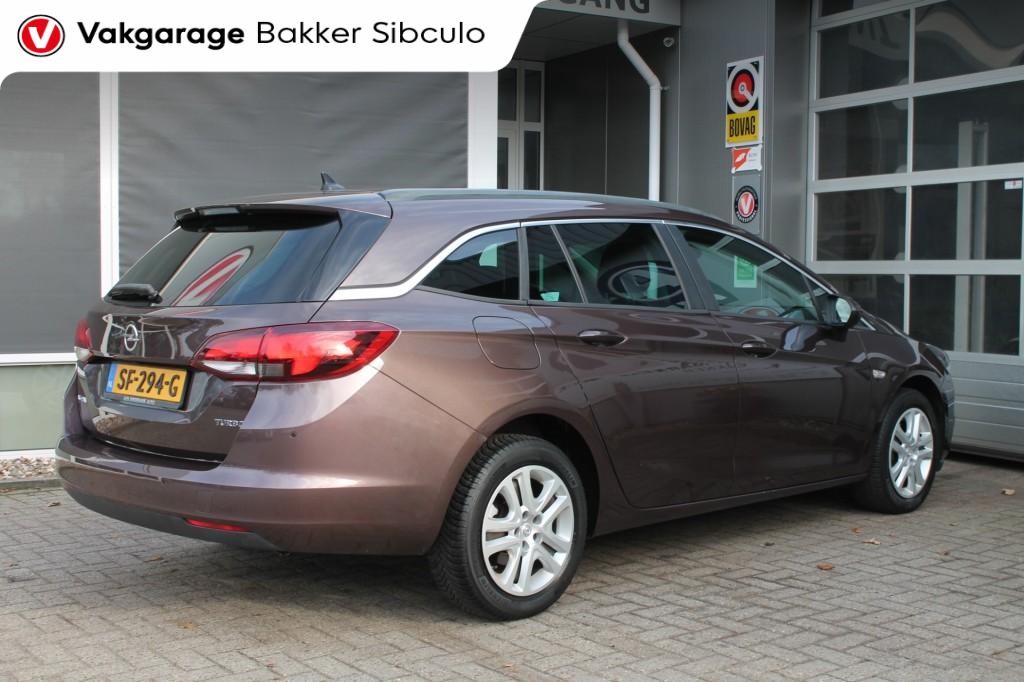 OPEL-ASTRA-EDITION CRUISE NAVI STUURVERWARMING STOELVERWARMING