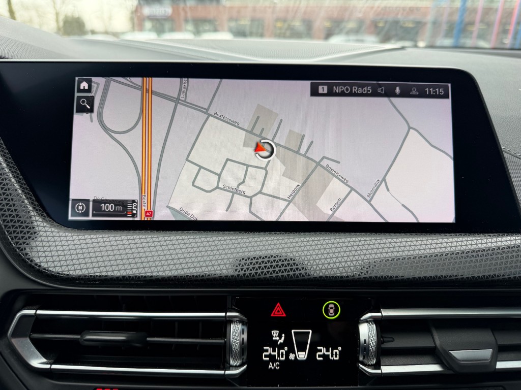 BMW-1-SERIE-118I 140pk Automaat Panodak Navi Camera Leer Led Airco(ECC)