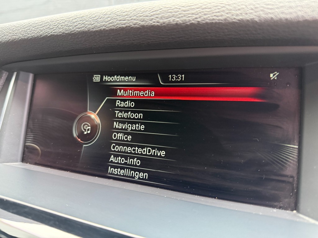 BMW-X3-sDrive20i High Exe,SportLeer,Xenon,Elekt Trekhk,NaviPro,Dealer OH,Stoelverw