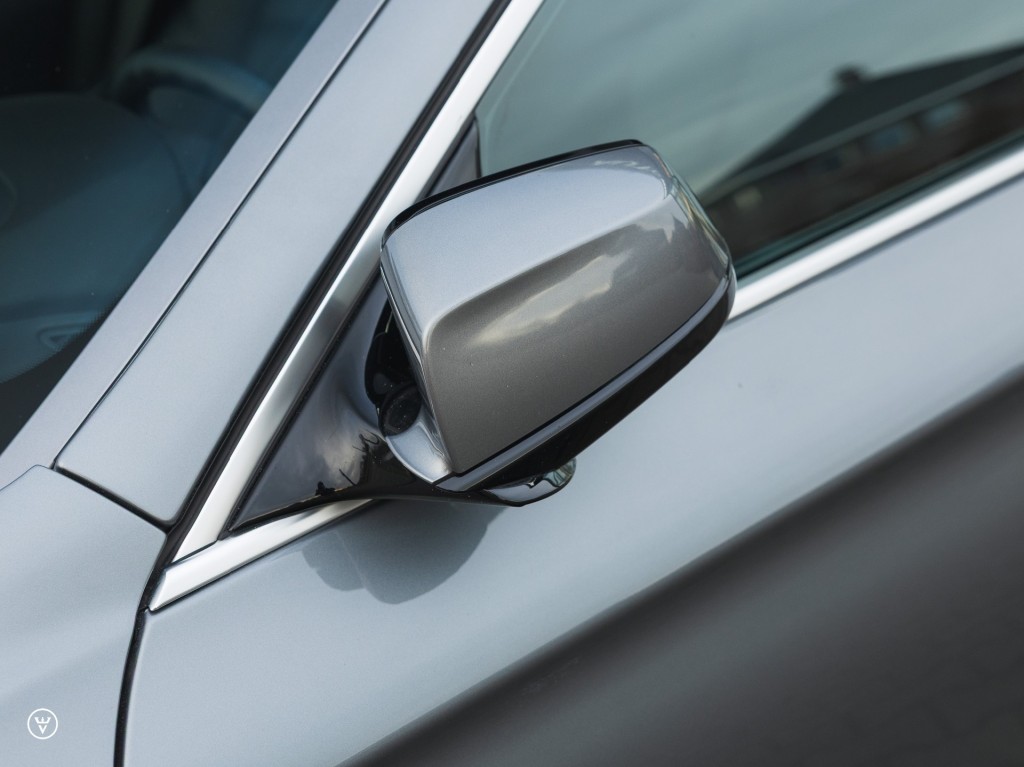 BMW-5-SERIE-528i zescil. ZF8 Aut. - Radar, HUD etc