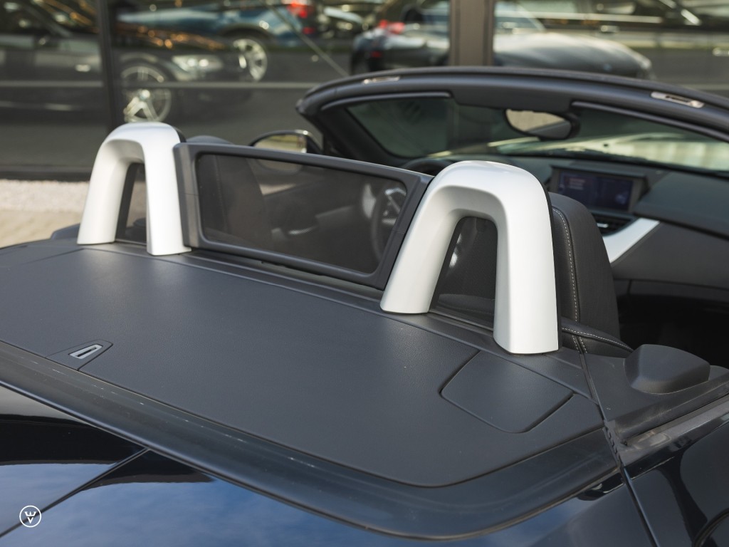 BMW-Z4-Roadster sDrive23i Aut. - Sportst/Navi