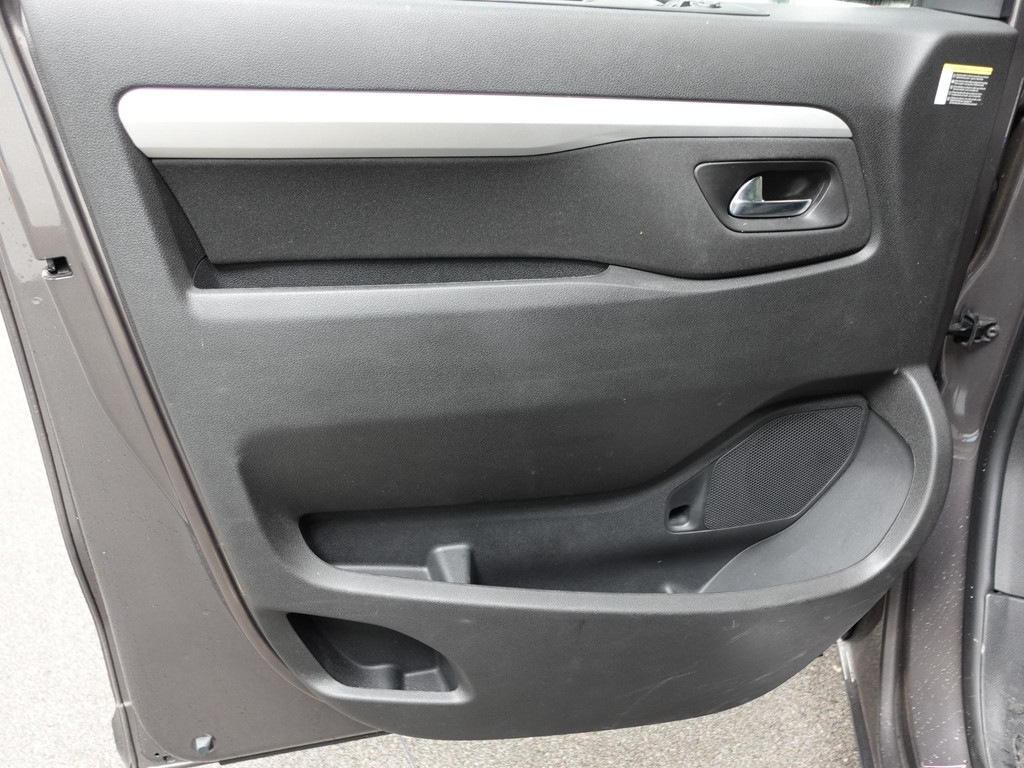 OPEL-VIVARO-1.5 CDTI L3H1 Dubbele Cabine 145PK Automaat Trekhaak Navigatie Airco Parkeersensoren Camera Cruise control