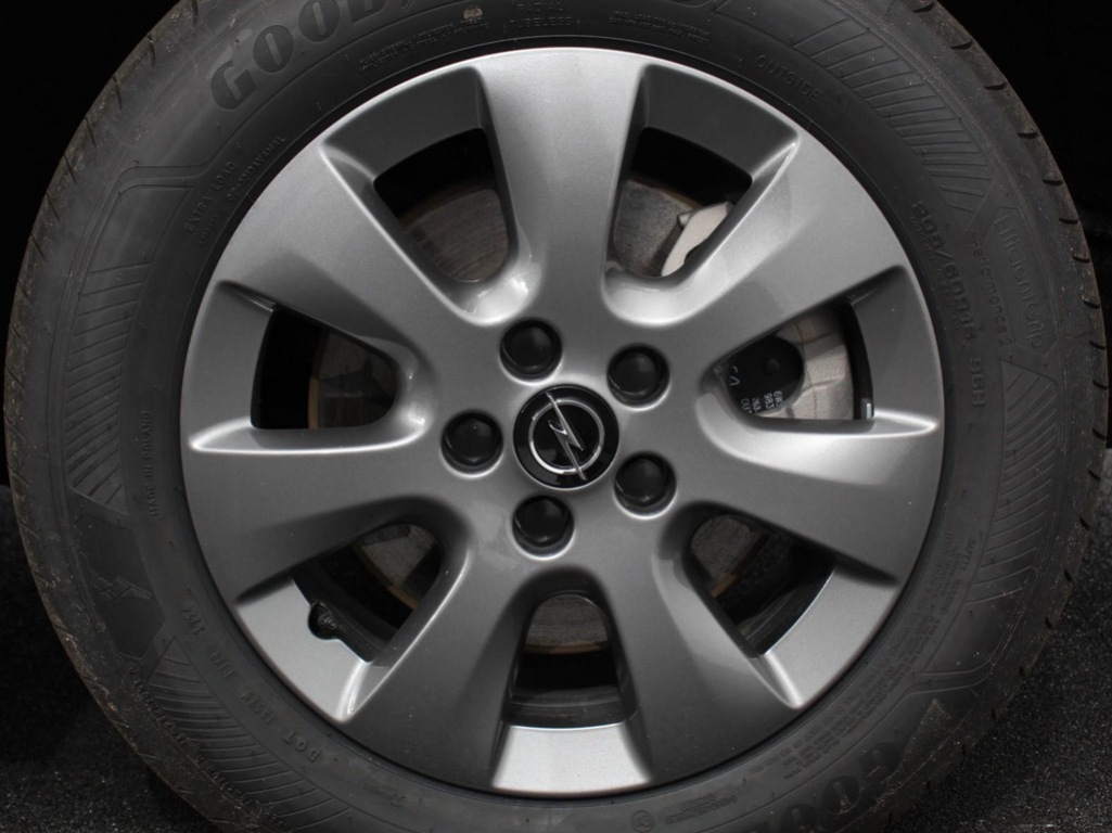 OPEL-COMBO-1.5 BlueHDi 130 S&S L2 Apple Carplay / Android Auto Navigatie Trekhaak Airco Camera Cruise Control Parkeersensoren V+A DAB