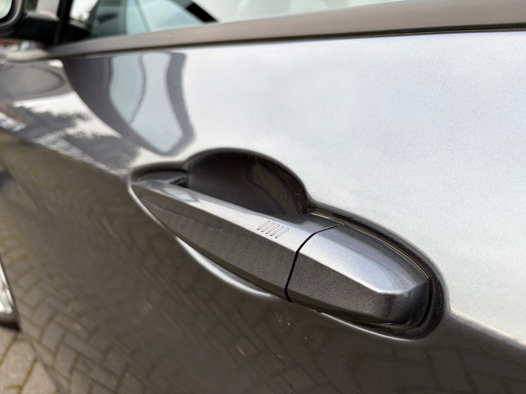 BMW-2-SERIE GRAN TOURER-218i Aut. Facelift 7-Persoons ACC Camera Fileassistent Memory Trekhaak