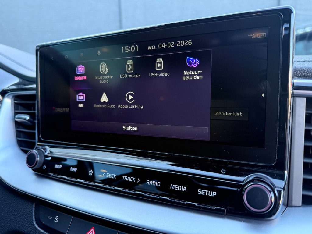 KIA-XCEED-1.6 GDI PHEV Executive,Full Options!,Schuifdak,Stoelkoel/verw,Memory,Leer,LED,