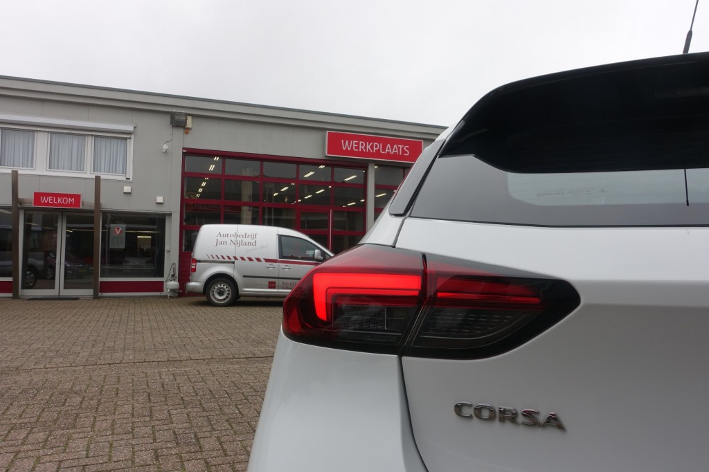 OPEL-CORSA-1.2 GS LINE 74kW 1e Eigenaar (All-in prijs)