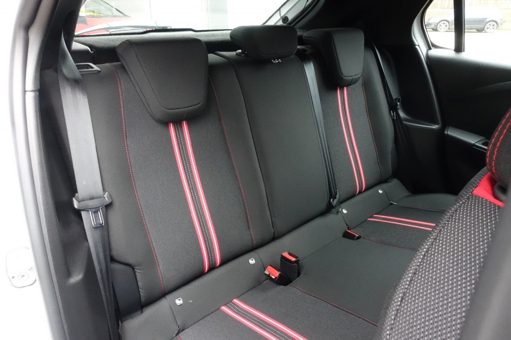 OPEL-CORSA-1.2 GS LINE 74kW 1e Eigenaar (All-in prijs)