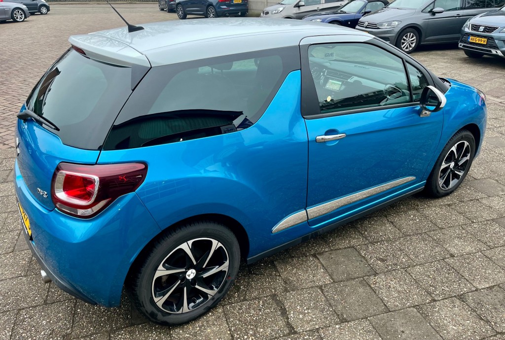 DS-DS 3-1.2 PURETECH SO CHIC, AUTOMAAT, NAP, NL AUTO.