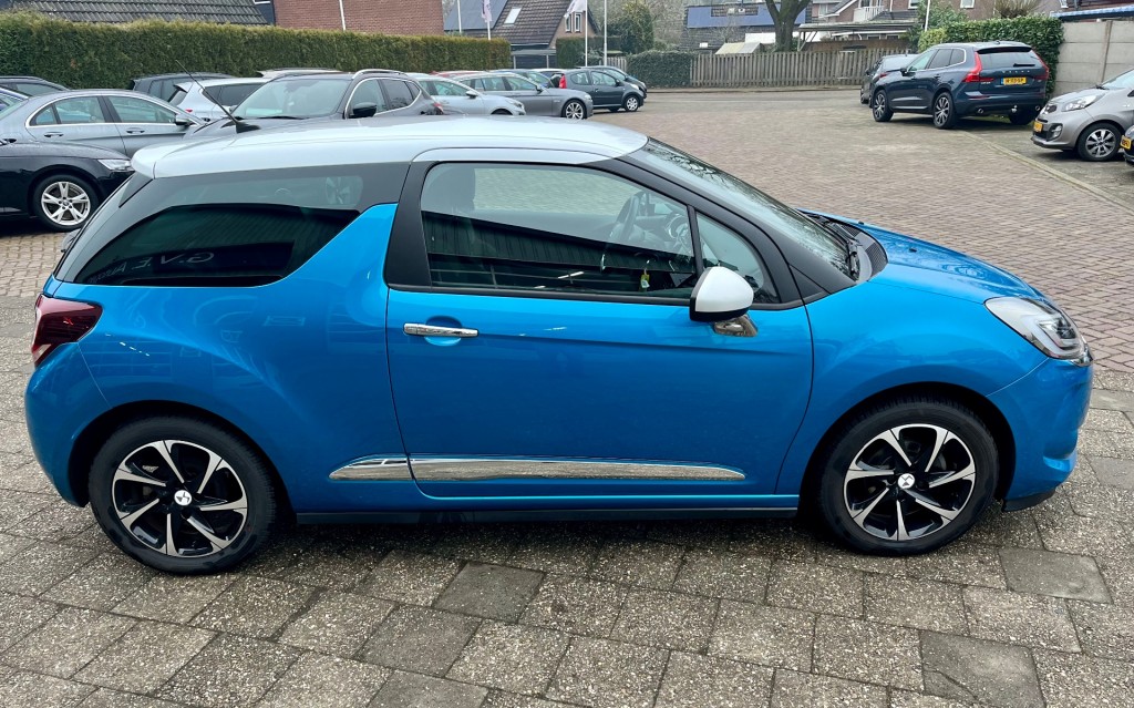 DS-DS 3-1.2 PURETECH SO CHIC, AUTOMAAT, NAP, NL AUTO.