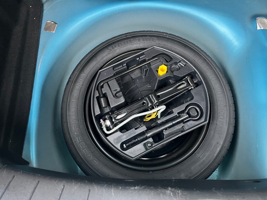 DS-DS 3-1.2 PURETECH SO CHIC, AUTOMAAT, NAP, NL AUTO.