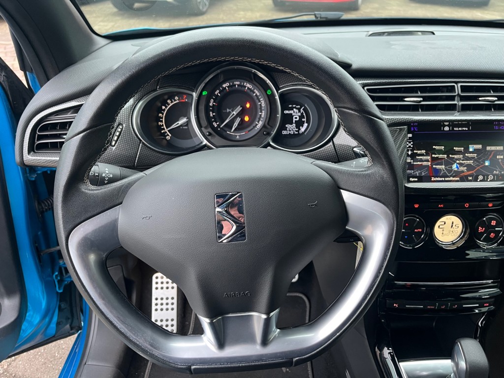 DS-DS 3-1.2 PURETECH SO CHIC, AUTOMAAT, NAP, NL AUTO.