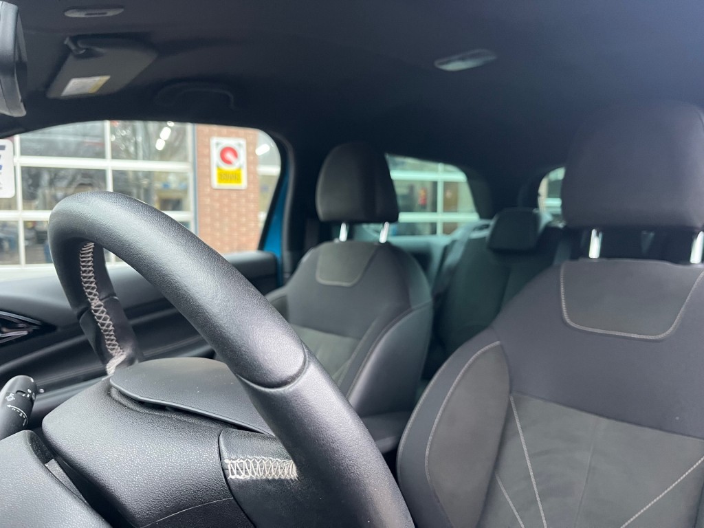 DS-DS 3-1.2 PURETECH SO CHIC, AUTOMAAT, NAP, NL AUTO.