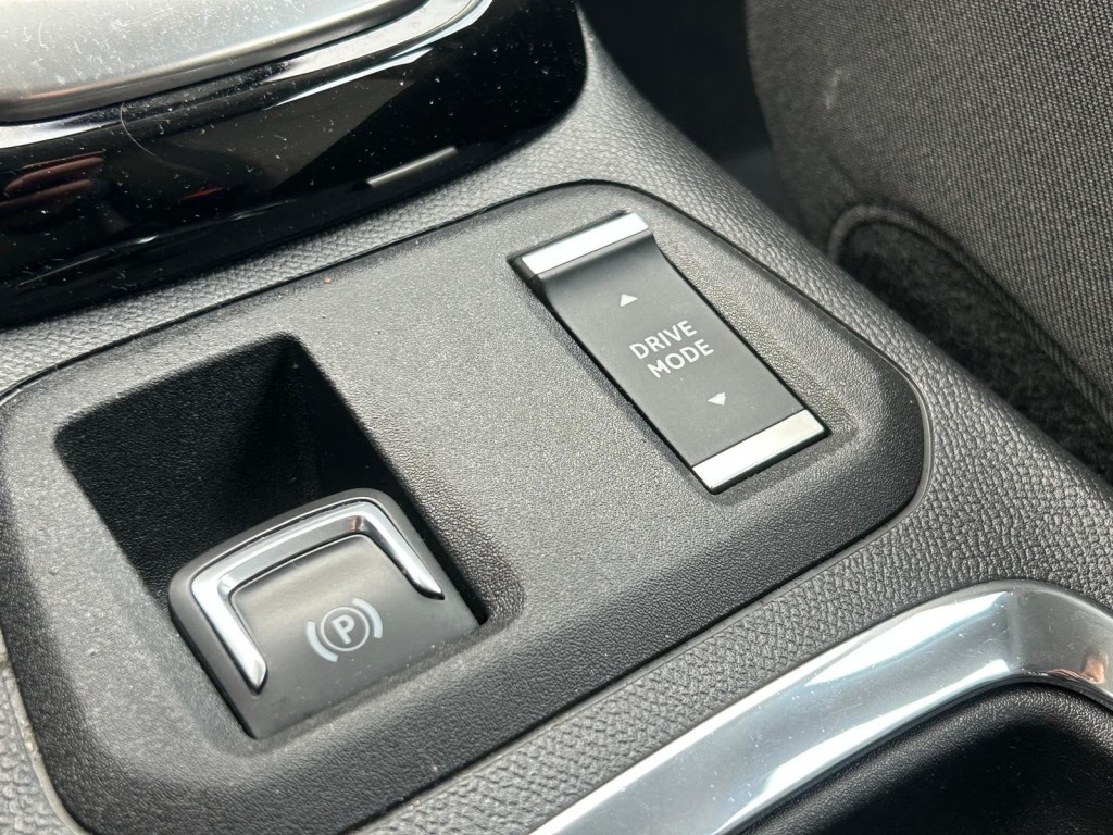 OPEL-CORSA-EDITION 50 KWH 50KWH, Cruise, Clima, AUT