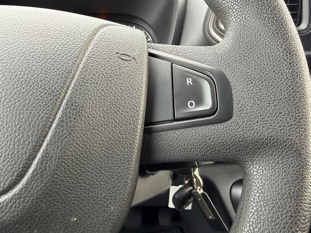 OPEL-MOVANO-2.3 TURBO 150PK Automaat L3H2 / Navi / Airco / Cruise