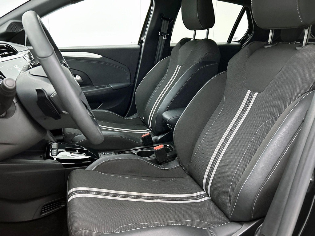 OPEL-CORSA-1.2 Turbo 136pk Automaat Hybrid GS   DEMO !   Navigatie   Apple Carplay/ Android Auto   Camera   Parkeersensoren   Cruise Contro