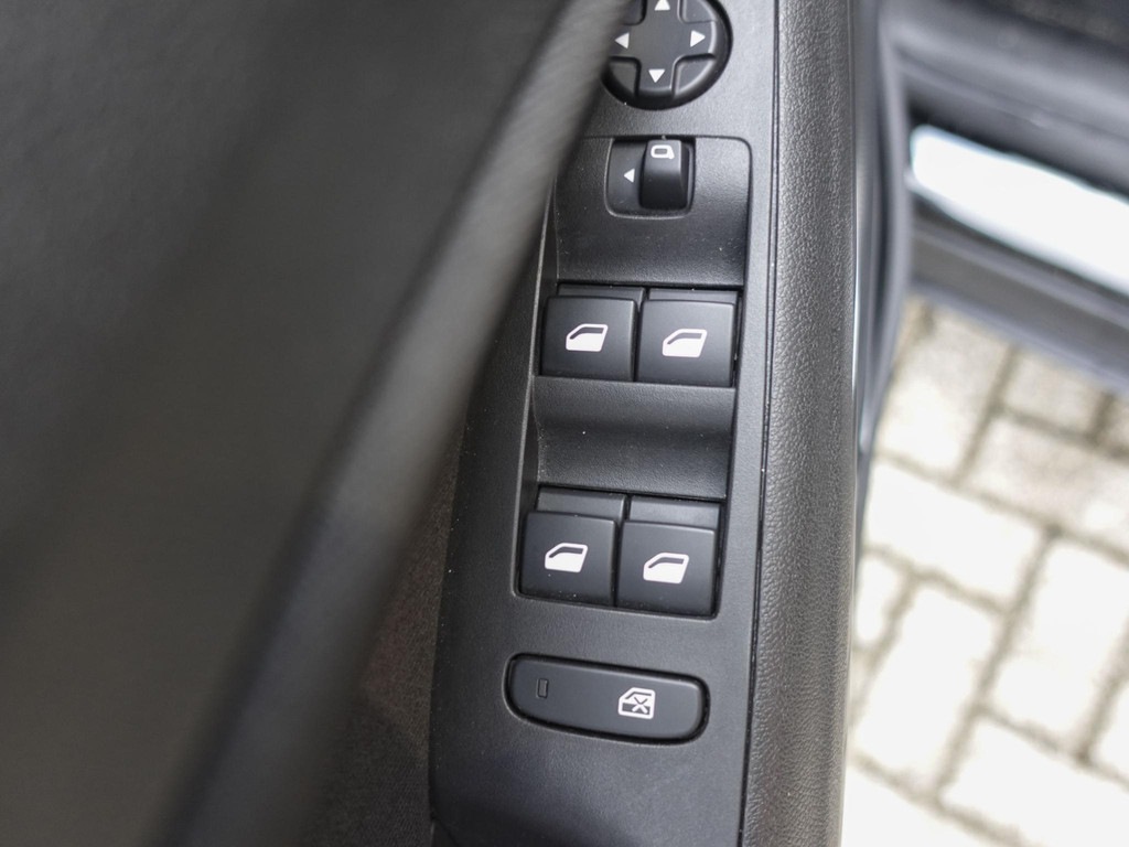 OPEL-CROSSLAND-1.2 Turbo 130pk Automaat. Elegance   Navigatie   Apple Carplay/Android Auto   Camera   Parkeersensoren   Cruise Control   Stoel-