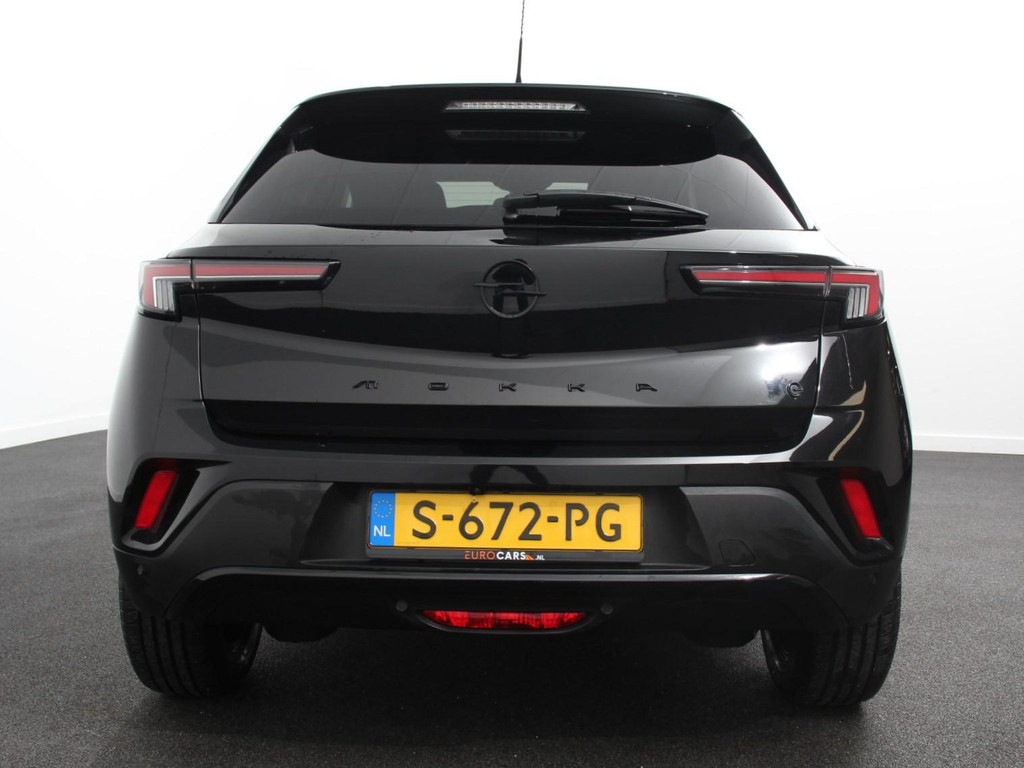 OPEL-MOKKA-E-Ultimate 50-kWh   Navigatie   Apple Carplay/Android Auto   Adaptive Cruise Control   Parkeersensoren   Camera   Stoel-en stuurwi