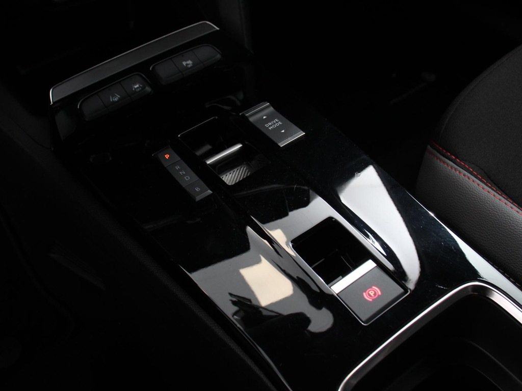 OPEL-MOKKA-E-Ultimate 50-kWh   Navigatie   Apple Carplay/Android Auto   Adaptive Cruise Control   Parkeersensoren   Camera   Stoel-en stuurwi