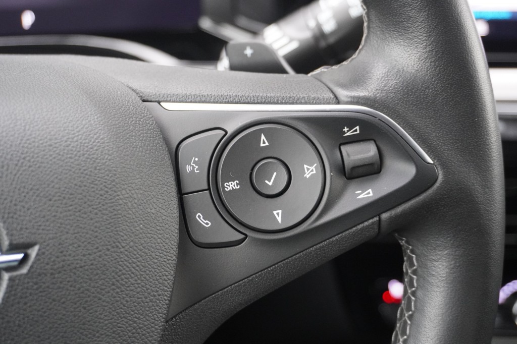 OPEL-MOKKA-1.2 Turbo Ultimate Automaat / 1e eig. / Stoelverwarming / Camera / Adaptive Cruise