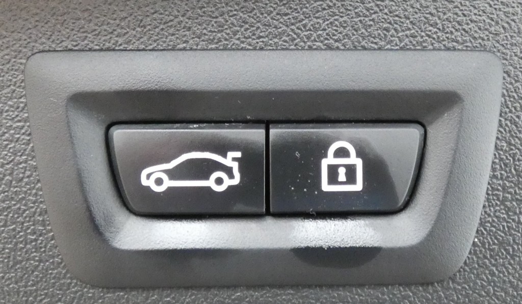 BMW-X5-XDRIVE45E M-Sport,360,HeadUp.Schaal,Trhaak,Laser