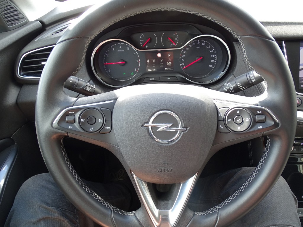 OPEL-GRANDLAND X-1.2 TURBO BNS EXEC-131Pk-Automaat-Clima-Media app-Carplay-Pdc-Navi