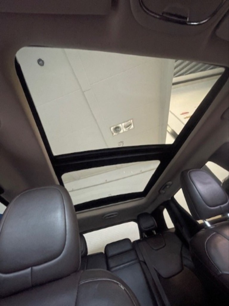 JEEP-CHEROKEE-3.2 V6 272 pk AWD