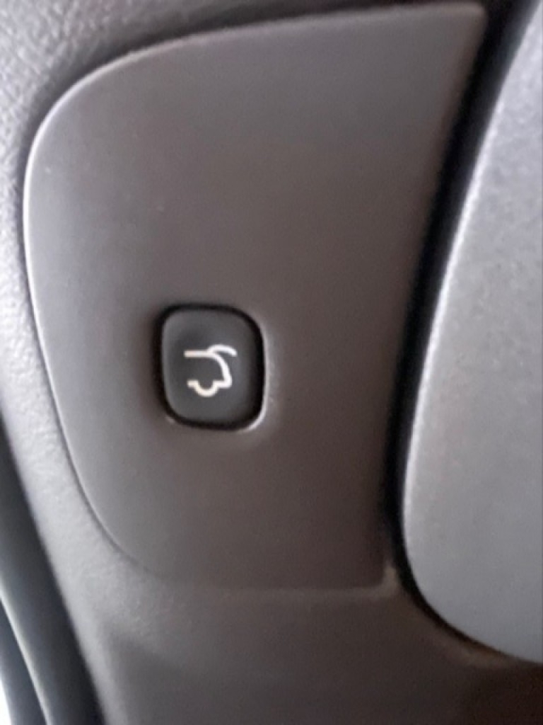 JEEP-CHEROKEE-3.2 V6 272 pk AWD