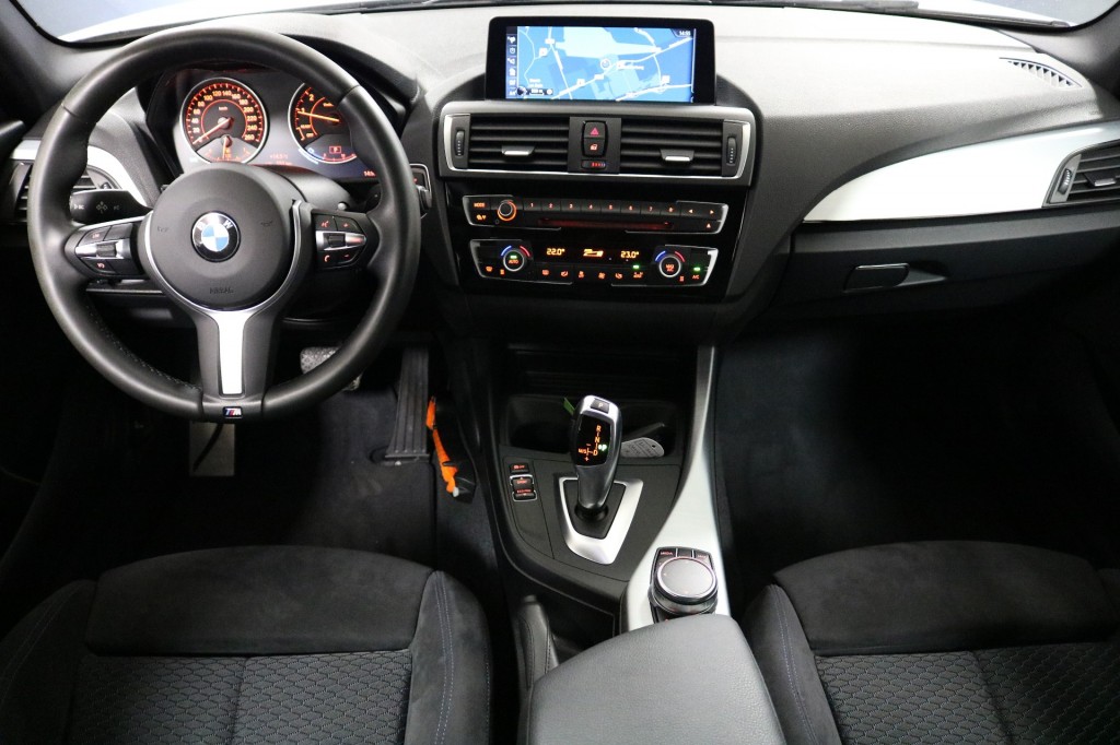 BMW-1-SERIE-118I CORP. L. EXECUTIVE-M-SPORT-1e EIGEN.-DEALER ONDERHOUDEN-ORG.NL