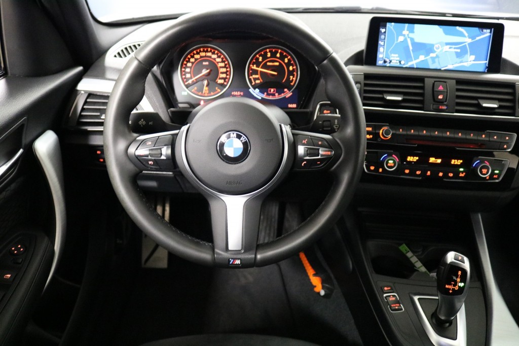 BMW-1-SERIE-118I CORP. L. EXECUTIVE-M-SPORT-1e EIGEN.-DEALER ONDERHOUDEN-ORG.NL