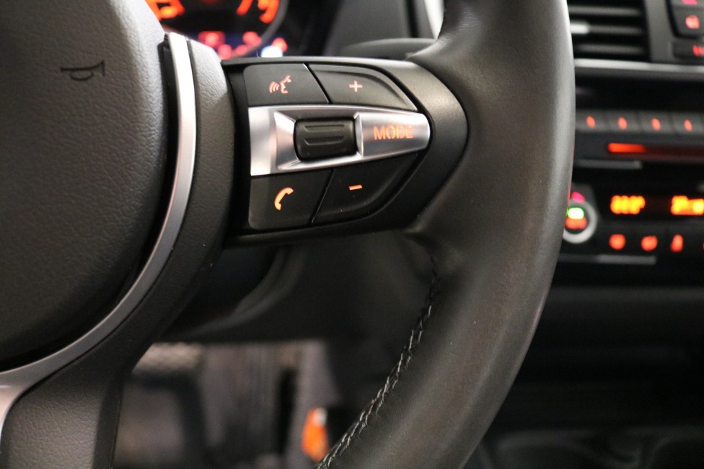 BMW-1-SERIE-118I CORP. L. EXECUTIVE-M-SPORT-1e EIGEN.-DEALER ONDERHOUDEN-ORG.NL