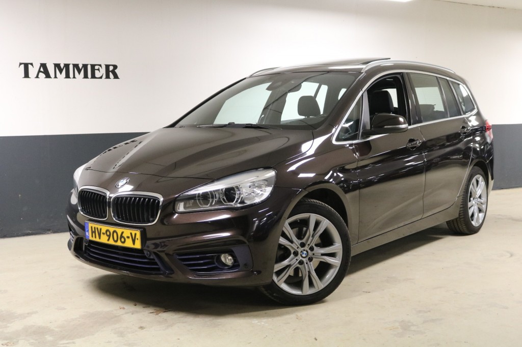 BMW-2-SERIE GRAN TOURER-218I SPORT 7 Persoon .zeer nette auto-Panorama ,Leer.