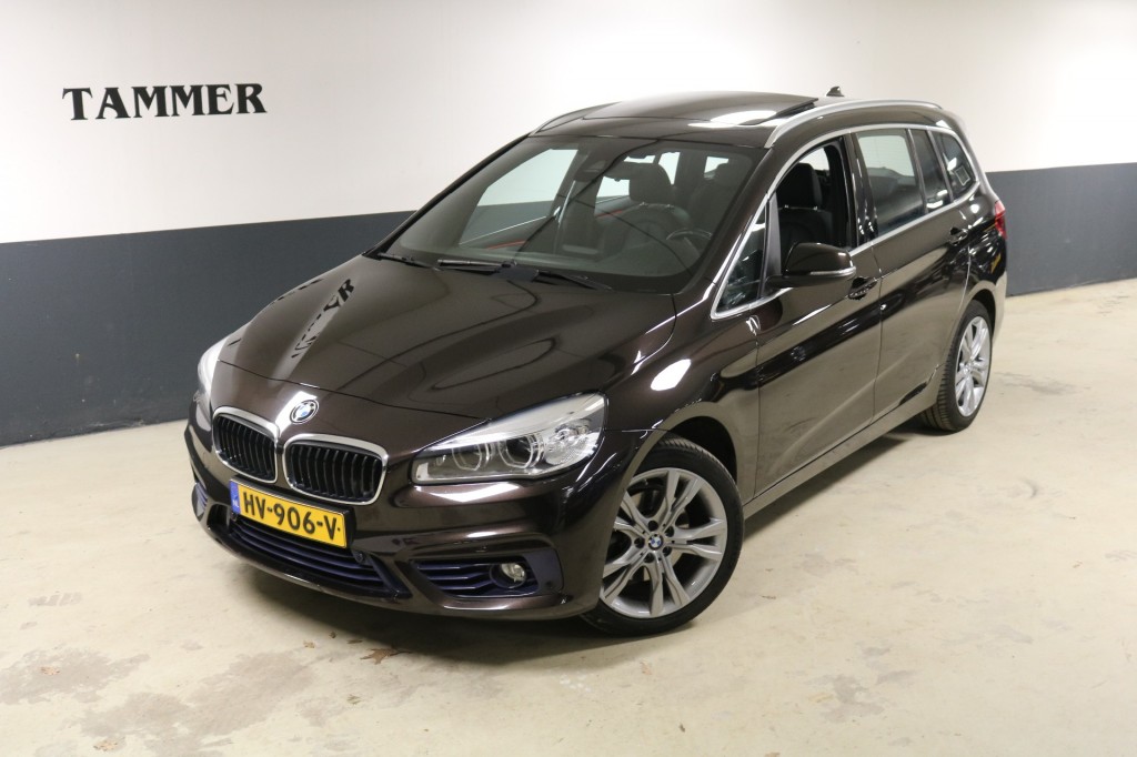 BMW-2-SERIE GRAN TOURER-218I SPORT 7 Persoon .zeer nette auto-Panorama ,Leer.