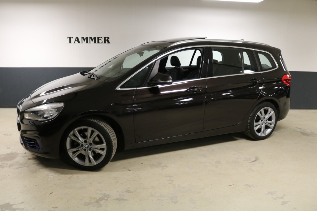 BMW-2-SERIE GRAN TOURER-218I SPORT 7 Persoon .zeer nette auto-Panorama ,Leer.