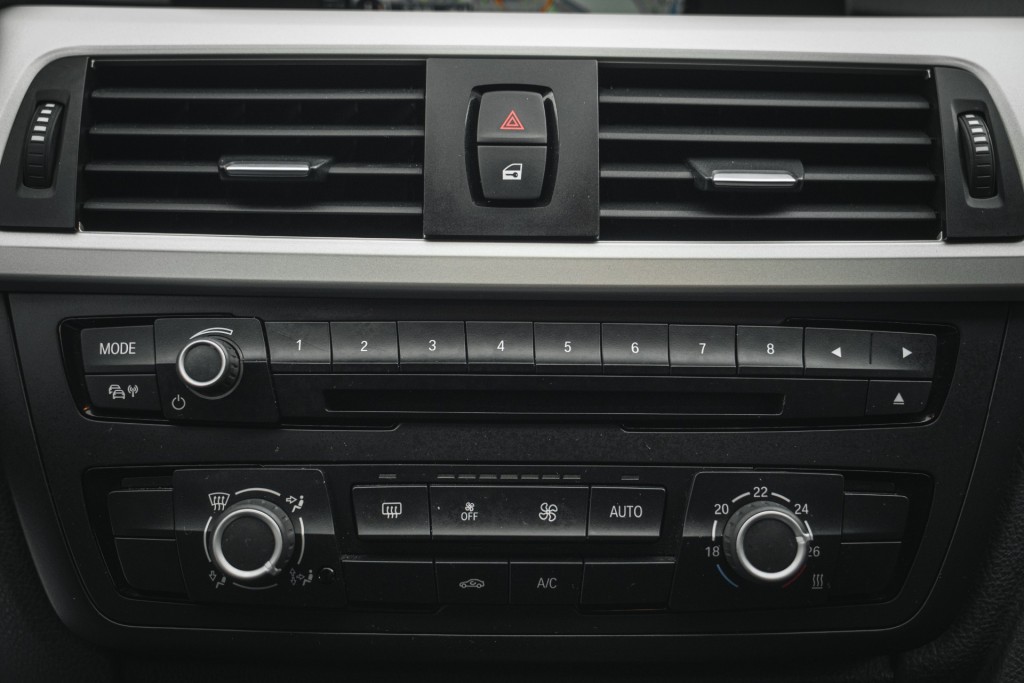 BMW-3-SERIE-316 I autmaat navi