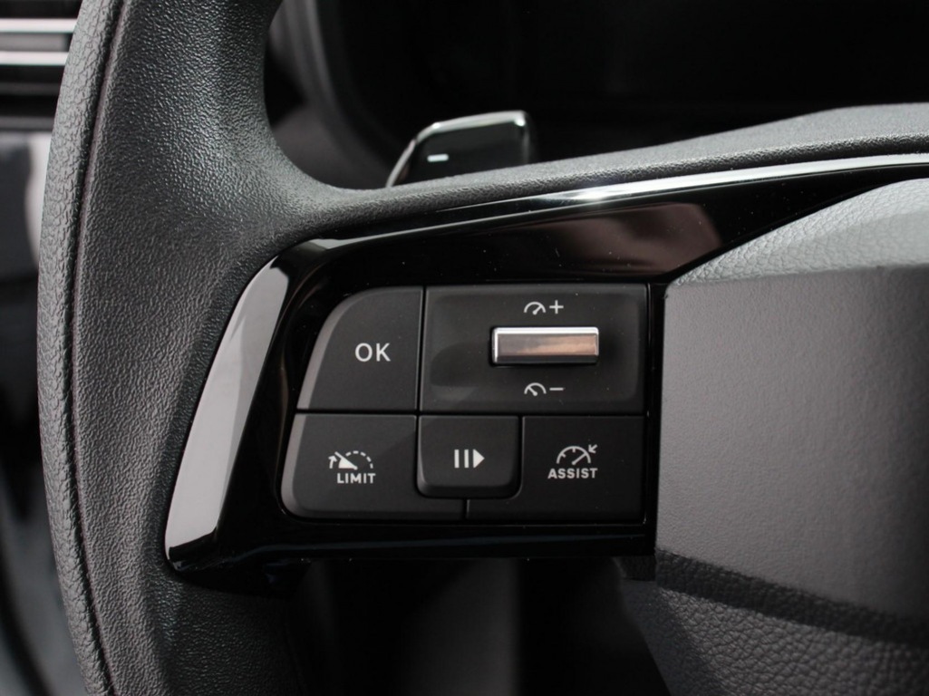 OPEL-COMBO-1.5 BlueHDi 130 S&S L2 Automaat   Navigatie   Apple Carplay / Android Auto   Trekhaak   Airco   Camera   Cruise Control   Parkee