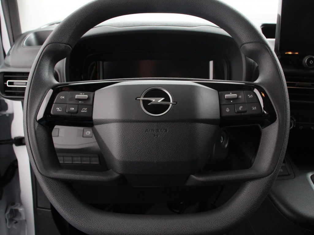 OPEL-COMBO-1.5 BlueHDi 130 S&S L2 Automaat   Navigatie   Apple Carplay / Android Auto   Trekhaak   Airco   Camera   Cruise Control   Parkee