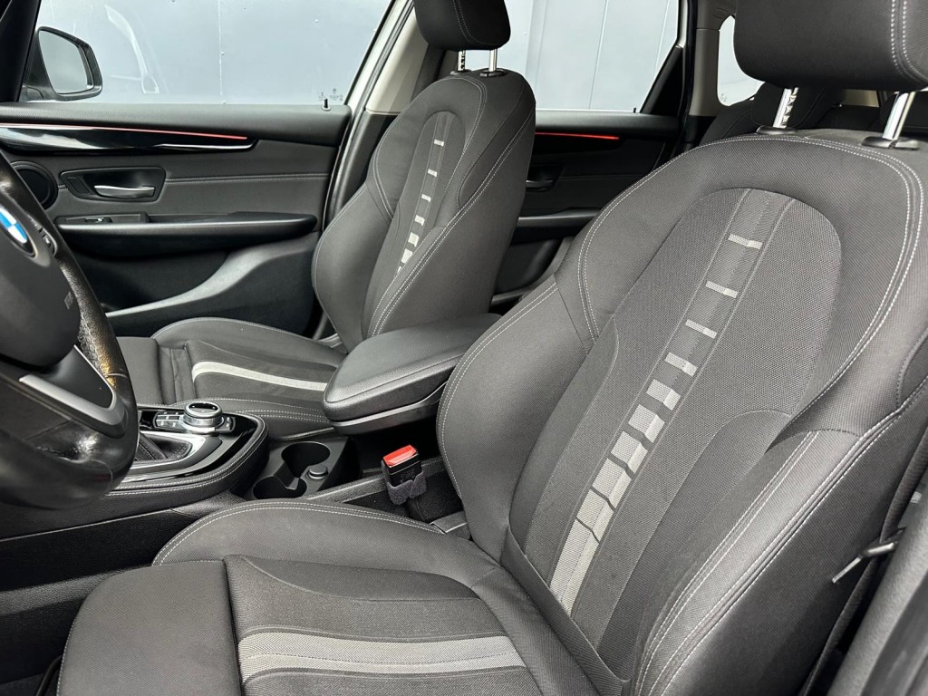 BMW-2-SERIE ACTIVE TOURER-218i Centennial Automaat